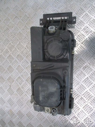 Фара правая MAN 81251016458