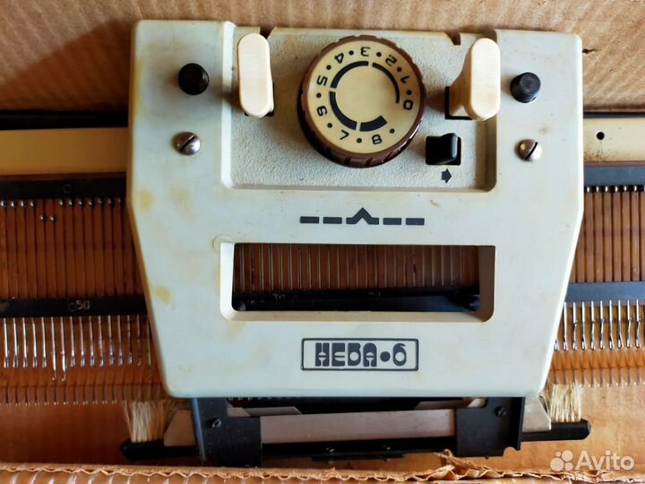 Вязальная машина нева 6