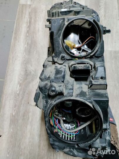 Фара Шкоды Октавия - правая,аварийная