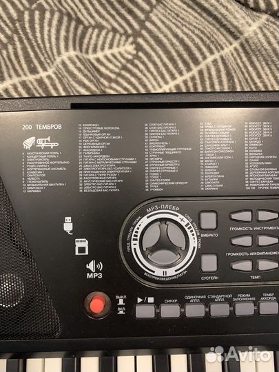 Синтезатор Denn dek610
