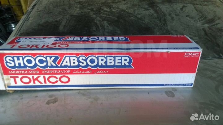 Стойка передняя правая Tokico B3326