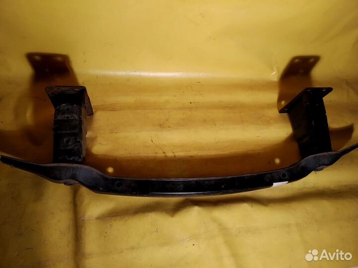 Усилитель переднего бампера BMW X5 E70 бмв х 5