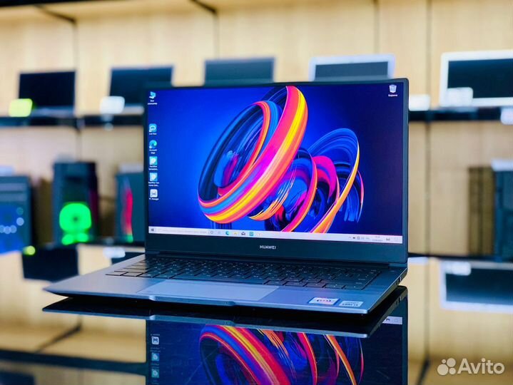 Ultra/Huawei D14/14''/Core i3-10Gen/8Gb/SSD-256Gb