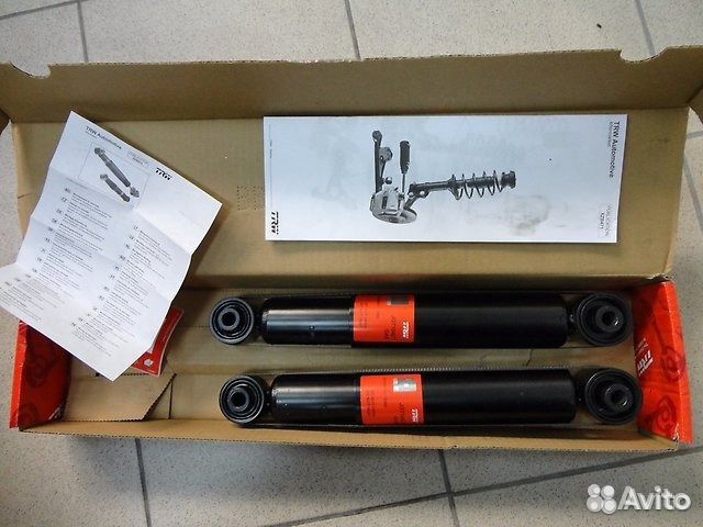 Амортизатор ниссан кашкай j10. Задние амортизаторы Кашкай j10. Задний амортизатор Ниссан Кашкай j10. Амортизатор Qashqai j10.
