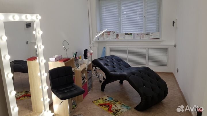 Кушетка для наращивания ресниц