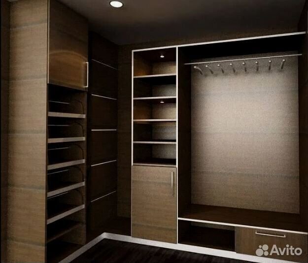 Гардеробная на заказ для дачи