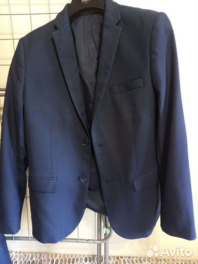 Школьный костюм