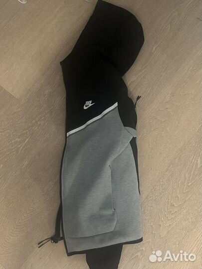 Кофта nike tech fleece черно серая