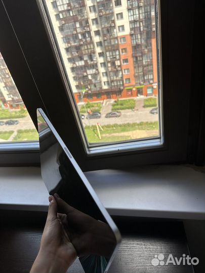 iPad Pro 12.9 M1 2021 256gb Идеал