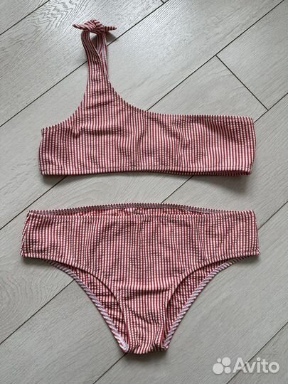 Купальник calzedonia для девочки 10-12 лет