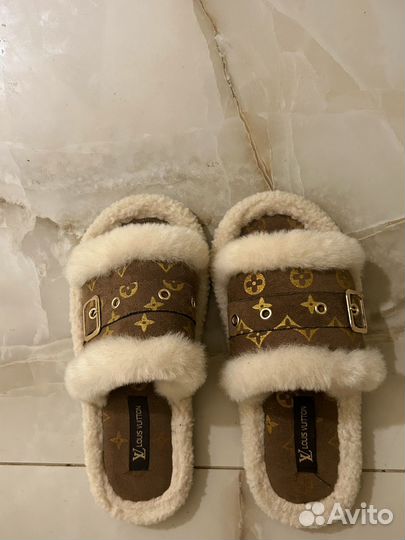 Тапочки louis vuitton