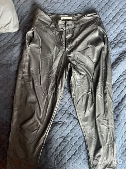 Кожаные брюки zara