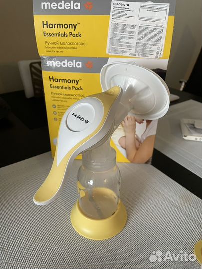 Молокоотсос medela ручной
