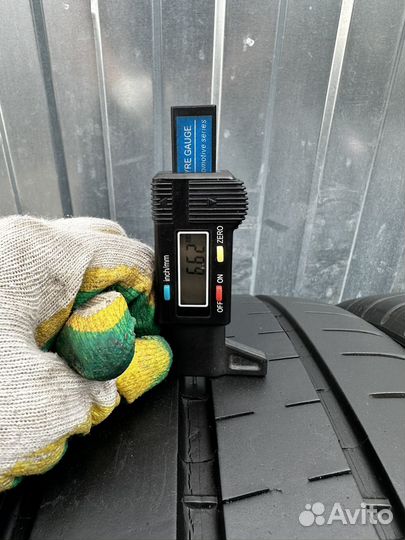 Michelin Pilot Super Sport 295/30 R21 102Y