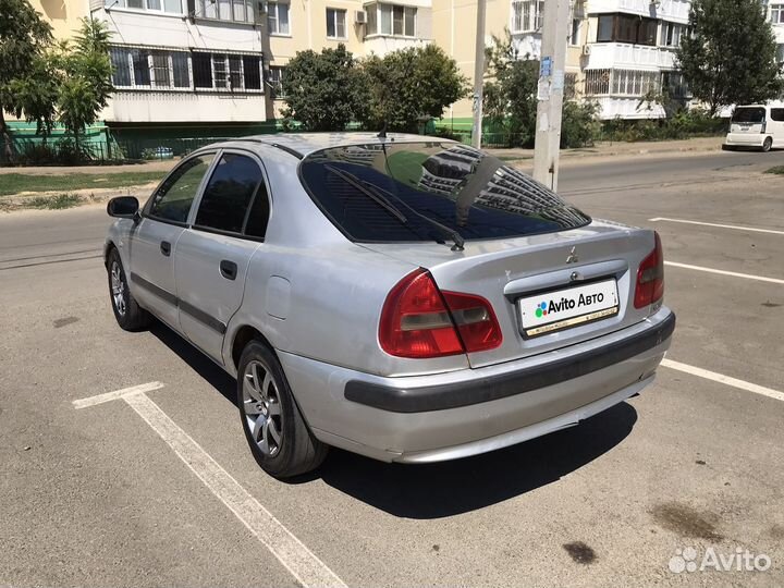 Mitsubishi Carisma 1.6 МТ, 2003, 400 000 км