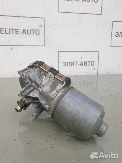 Моторчик дворников стеклоочистителя Audi A6 C6 2.4