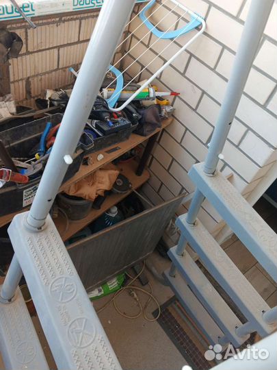 Лестница для бассейна