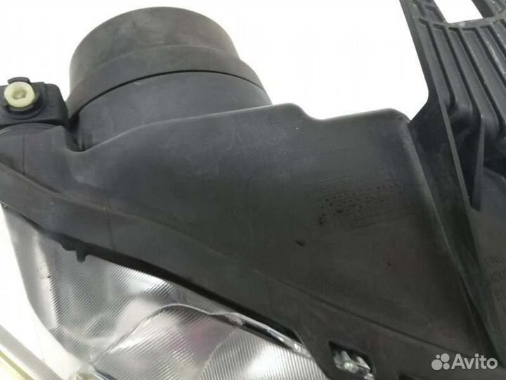 Фара передняя правая Jeep Grand Cherokee WK2 ERB