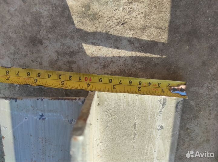 Уголок металлический 100х100 бу