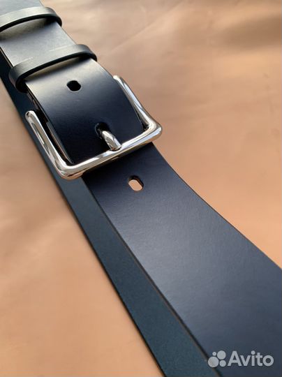 Мужской кожаный ремень