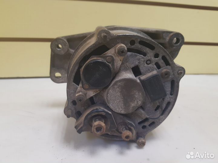 Генератор Volkswagen Golf 3