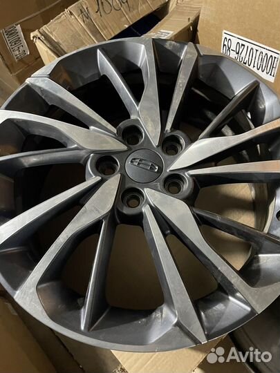 Диски на geely coolray r18