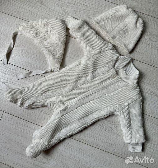 Вязаный комплект на выписку