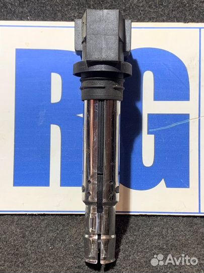 Катушка зажигания Volkswagen Passat B6 седан 1.6