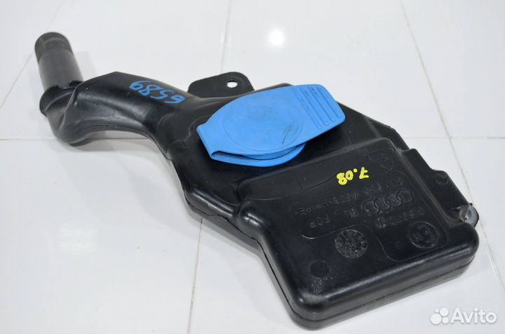 Горловина бачка стеклоомывателя Audi A5 8T 2007+