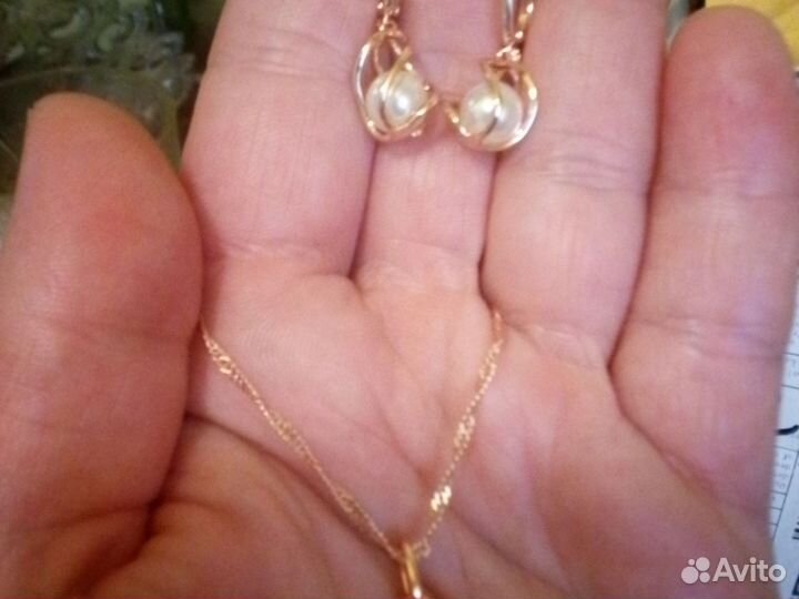 Золотая цепь с кулоном и серьги