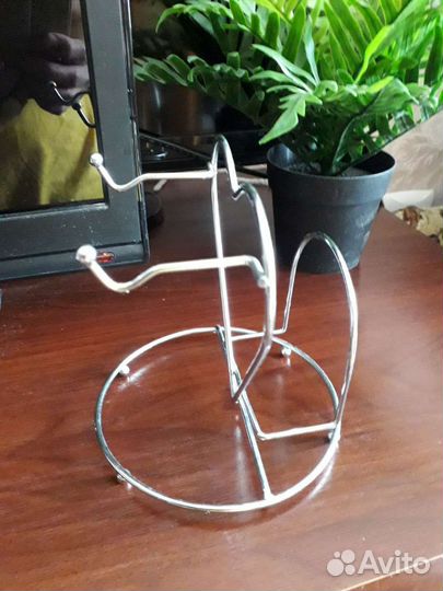 Подставка для чашек салфетницы