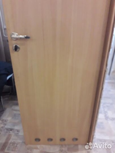 Двери в ванную и туалет бу