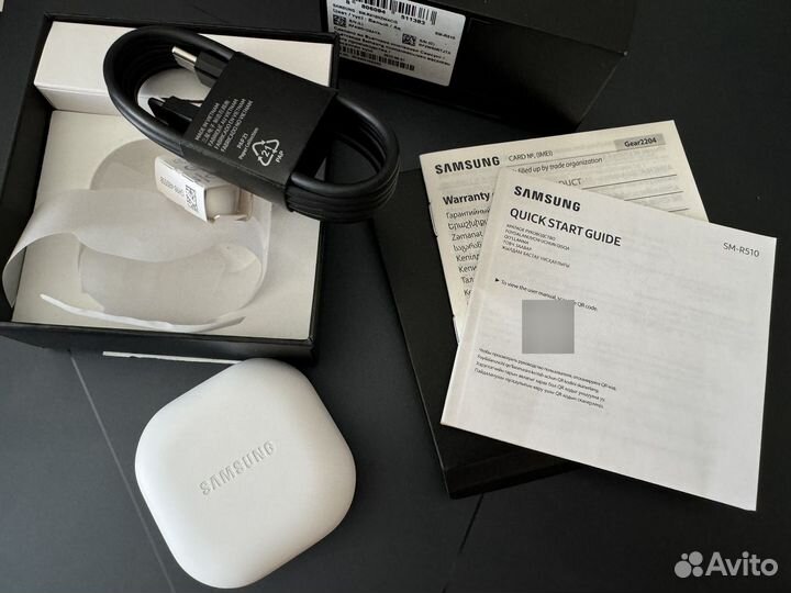 Samsung galaxy bads 2 pro