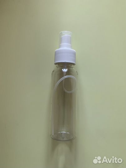 Флакон с распылителем