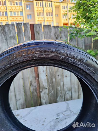 Bridgestone Potenza S03 235/45 R17