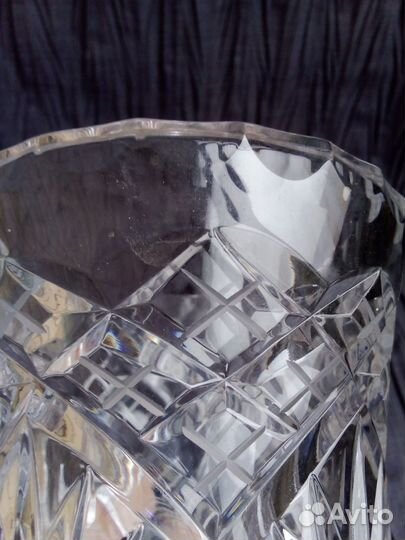 Ваза для цветов хрустальная