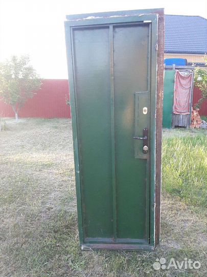 Дверь металлическая