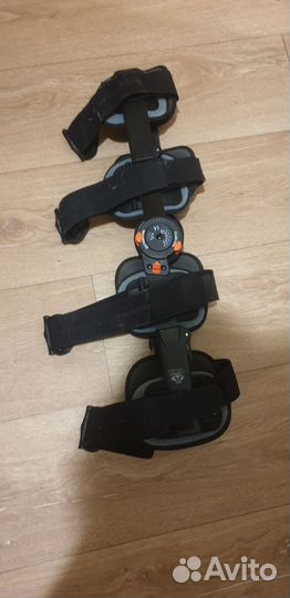 Коленный ортез