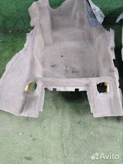 Ковер пола Volvo Xc90 B5254T2