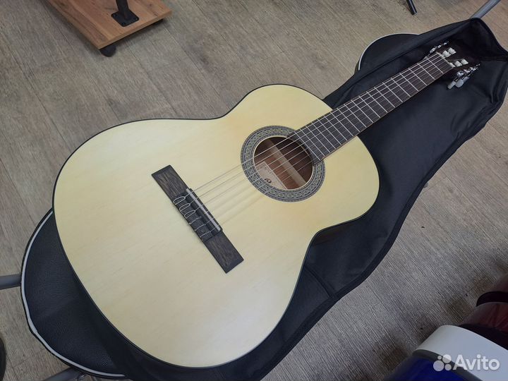 Гитара классическая Cort для ребёнка размер 3/4