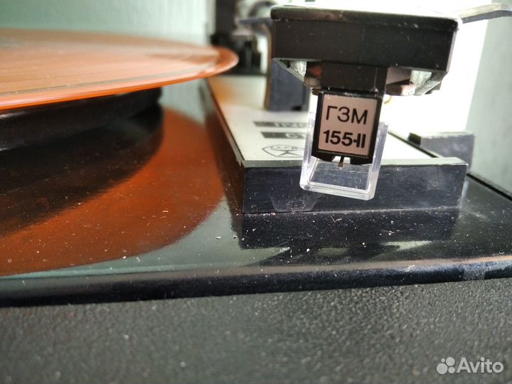 Рабочий винил проигрыватель