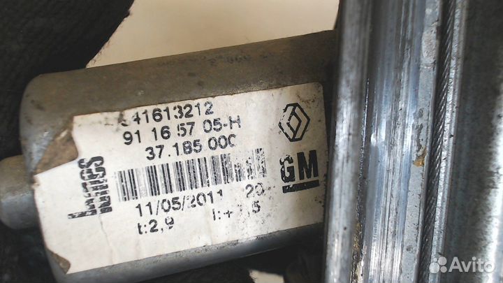 Стеклоподъемник электрический Opel Vivaro, 2006