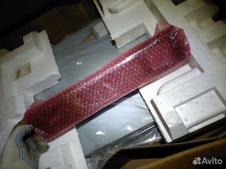 Бесперебойник APC Smart-UPS 2200VA (SMT2200RM2U)