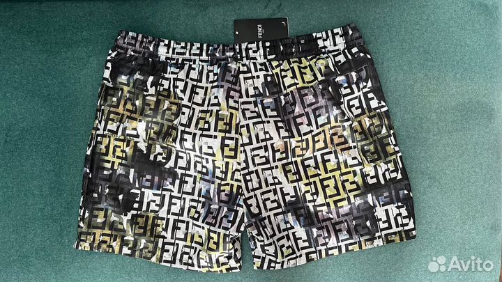 Шорты плавательные Fendi (3XL) новые