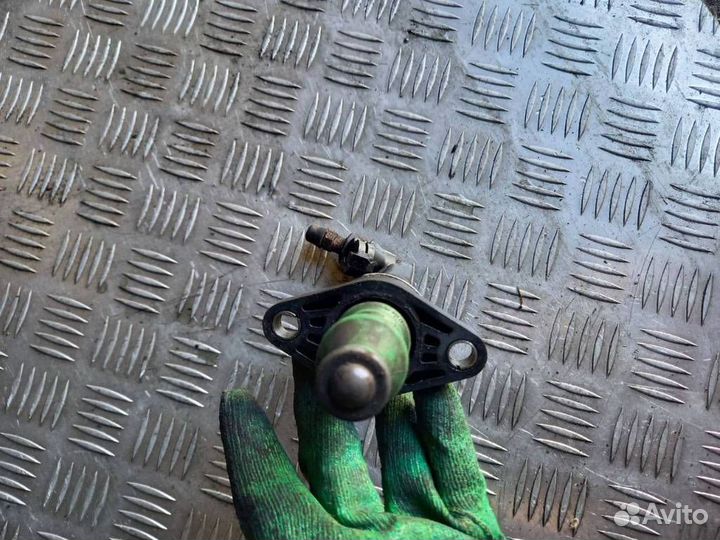 Цилиндр сцепления рабочий Skoda Octavia (A4) рест