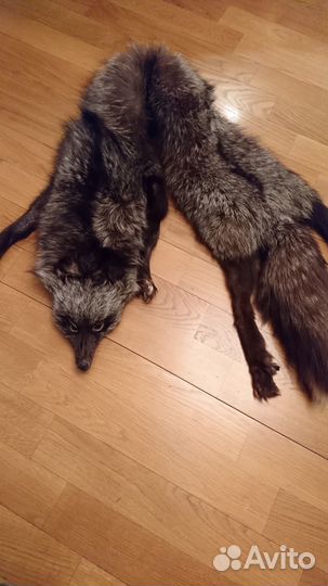 Меховой воротник из чернобурки