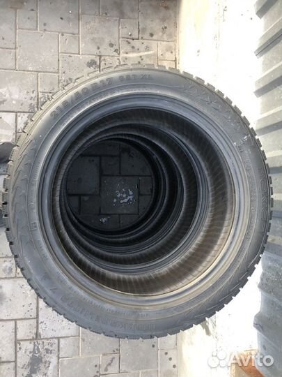 Nokian Tyres Hakkapeliitta 7 215/50 R17 95T