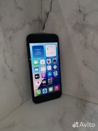 iPhone SE (2020), 64 ГБ