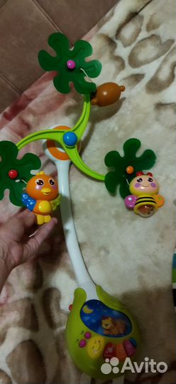 Fisher Price мобиль на кроватку Baby go пианино