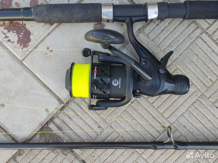 Карповое удилище с катушкой